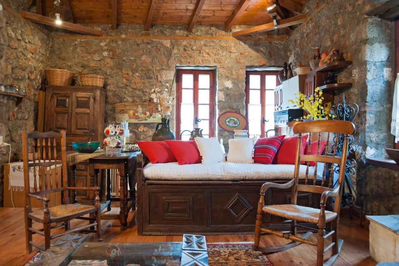 Mariolata Stone House Villa Lílaia Exterior photo