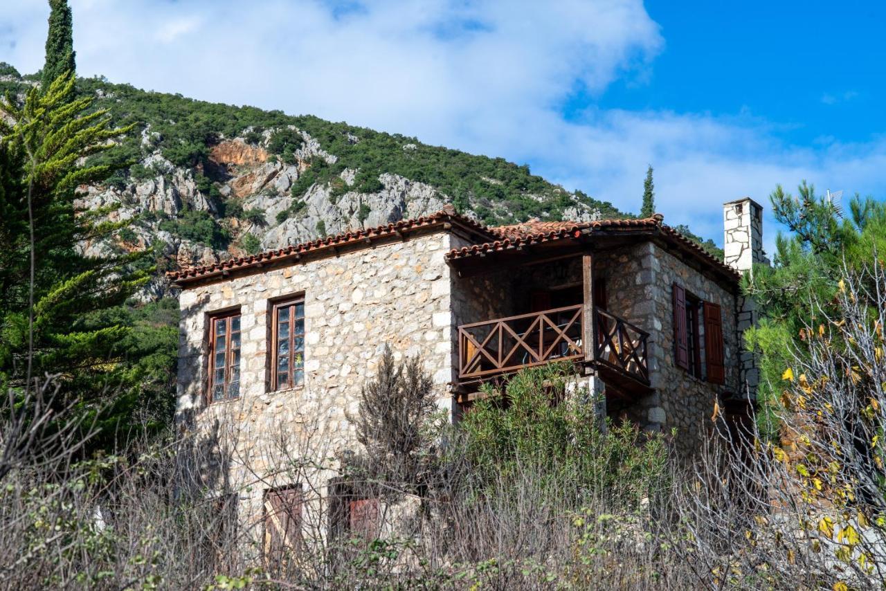 Mariolata Stone House Villa Lílaia Exterior photo