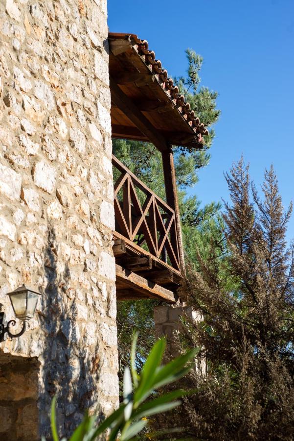Mariolata Stone House Villa Lílaia Exterior photo
